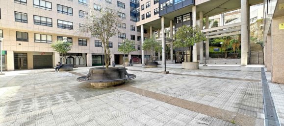 Коммерческая недвижимость 67м² в Ла-Корунья, Испания № 45758 9