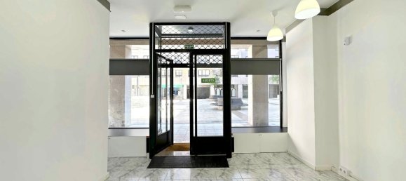 Коммерческая недвижимость 67м² в Ла-Корунья, Испания № 45758 4