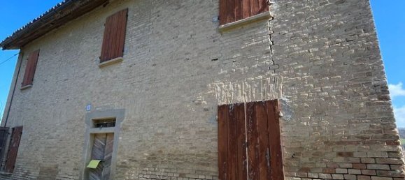 4-Zimmer Haus in Codevilla, Italy, Nr. 63348 3