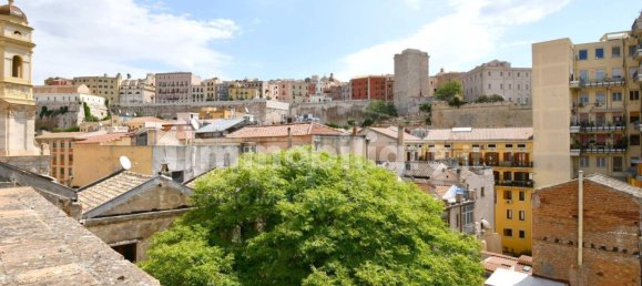 Пентхаус с 4 спальнями в Кальяри, Италия № 317360 41