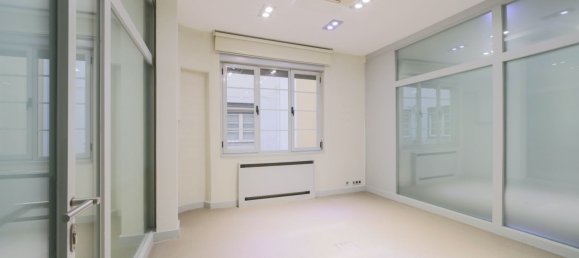 214m² Office in Madrid, Spain No. 29326 9