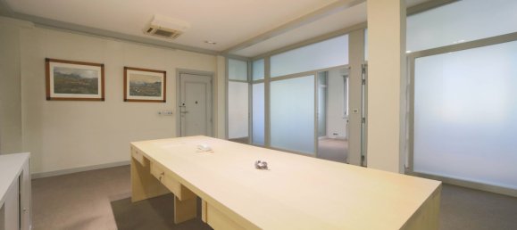 214m² Office in Madrid, Spain No. 29326 5