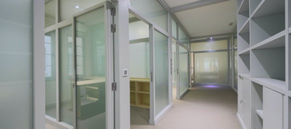 214m² Office in Madrid, Spain No. 29326 7