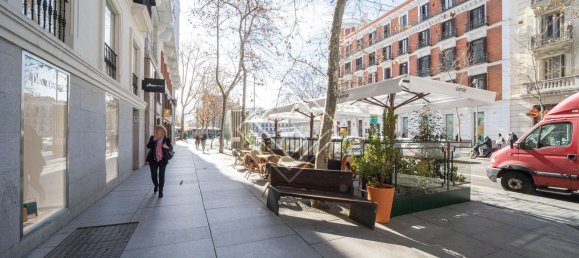 214m² Office in Madrid, Spain No. 29326 44