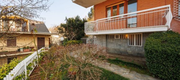 8غرفة شقة في Moncalieri, Italy رقم 97940 16