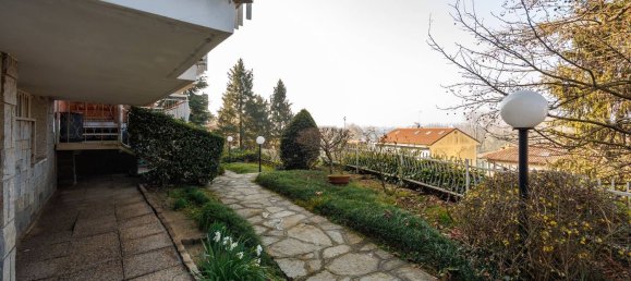 8غرفة شقة في Moncalieri, Italy رقم 97940 17