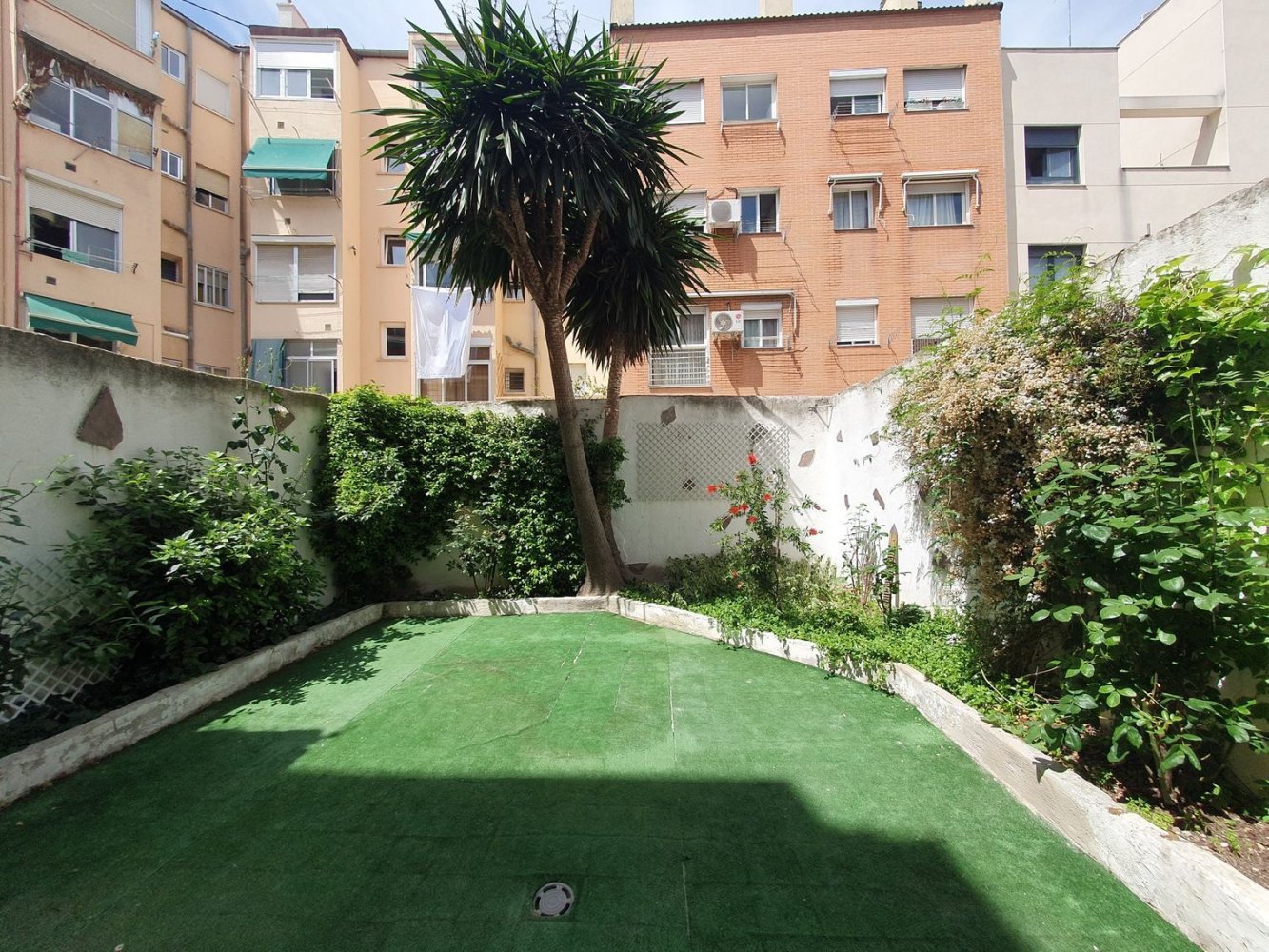 2 bedrooms Apartment in Madrid, Spain No. 137371