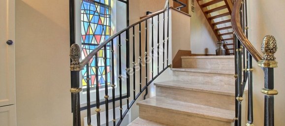 Замки и поместья с 7 спальнями в Ментенон, Франция № 79584 6