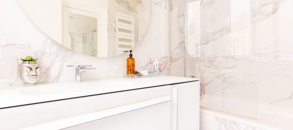 3 bedrooms Apartment in Paris, France No. 174682 4