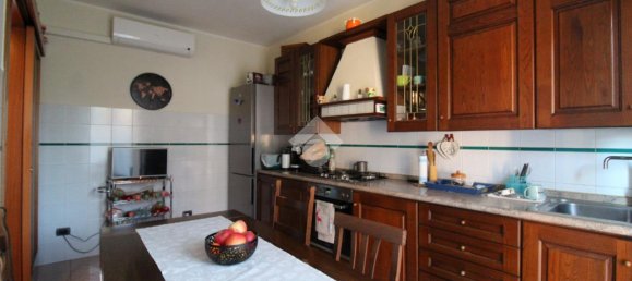 Villa de 4 divisões em Rescaldina, Italy N.º 2127 30