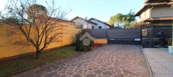 Villa de 4 divisões em Rescaldina, Italy N.º 2127 18