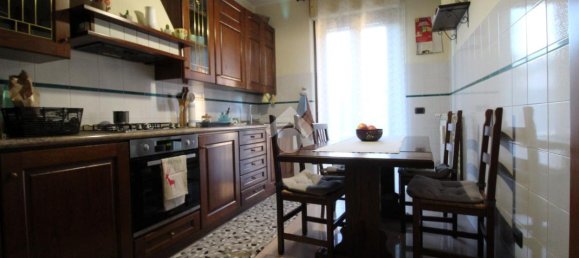 Villa de 4 divisões em Rescaldina, Italy N.º 2127 28