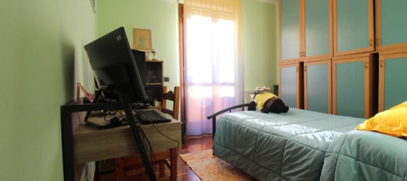 Villa de 4 divisões em Rescaldina, Italy N.º 2127 2