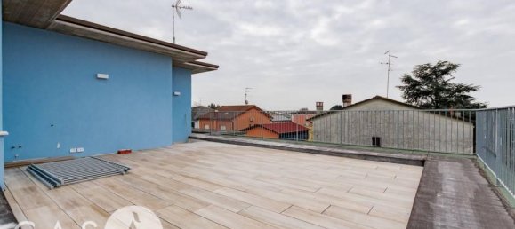 3 rooms Apartment in Ravenna, Italy No. 174282 4