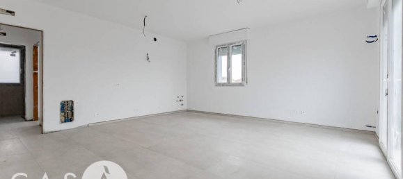 3 rooms Apartment in Ravenna, Italy No. 174282 3