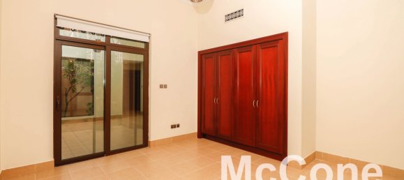 1 bedroom Apartment in Old Town, UAE No. 26049 5