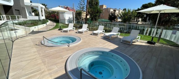 3 bedrooms Apartment for sale in Alicante, Valencian Community, Spain № 366149 8
