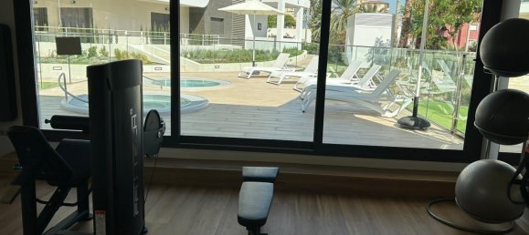 3 bedrooms Apartment for sale in Alicante, Valencian Community, Spain № 366149 2