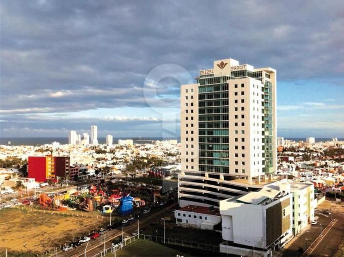 2000m² Office in Veracruz, Mexico No. 202426