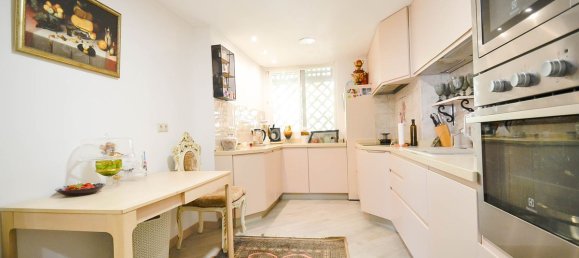 3 bedrooms Penthouse in Estepona, Spain No. 37123 7