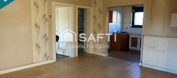 3 Schlafzimmer Haus in Crehange, France, Nr. 53735 9