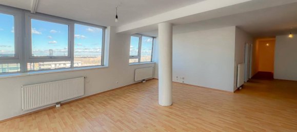 Квартира с 4 комнатами в Зиммеринг, Австрия № 152099 4