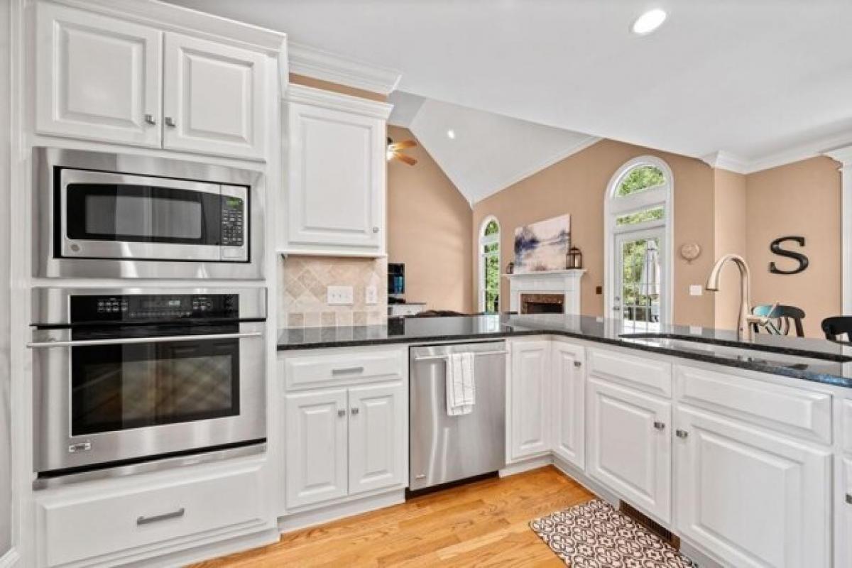 6 bedrooms House in Watkinsville, USA No. 371882