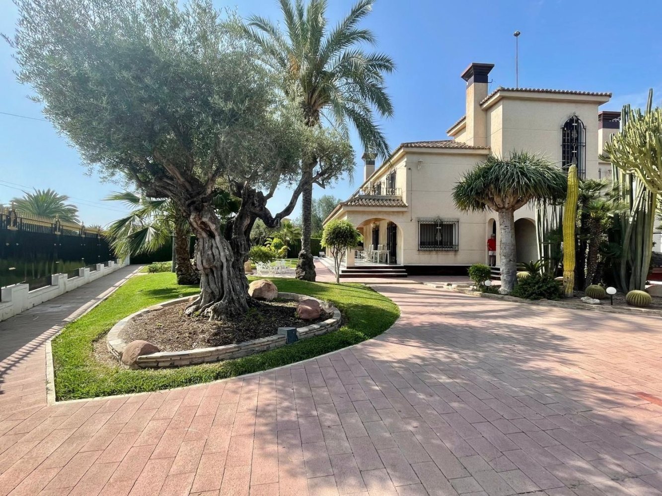 7 Schlafzimmer Haus in Alicante, Spain, Nr. 158631