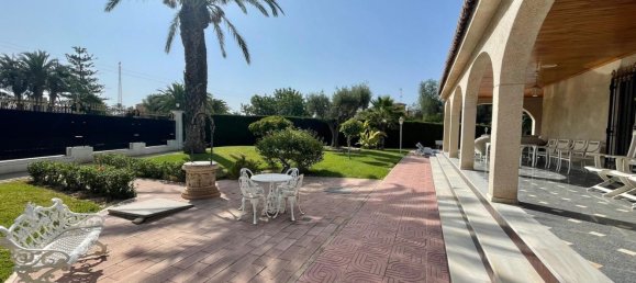 7 Schlafzimmer Haus in Alicante, Spain, Nr. 158631 29