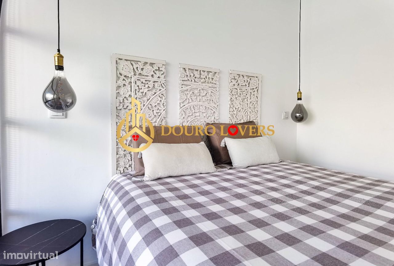 1 bedroom Apartment in Matosinhos, Portugal No. 303007