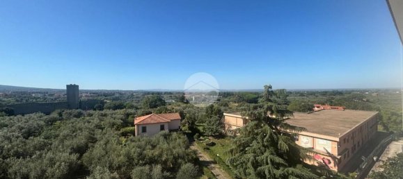 3 Schlafzimmer Wohnung in Viterbo, Italy, Nr. 358752 6