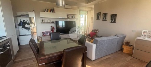 3 Schlafzimmer Wohnung in Viterbo, Italy, Nr. 358752 2