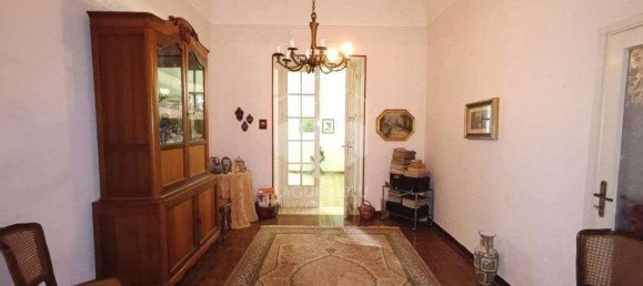 4 bedrooms House in Marsala, Italy No. 84294 6