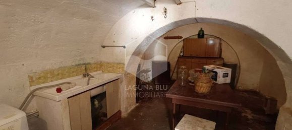 4 bedrooms House in Marsala, Italy No. 84294 14