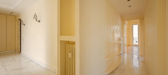 2 bedrooms Apartment in Genoa, Italy No. 354087 16