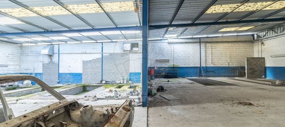 300m² Warehouse in Vinha da Rainha, Portugal No. 66050 4