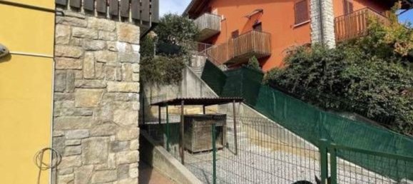 3 rooms Apartment in Ponteranica, Italy No. 3423 22