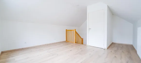 4 rooms Duplex in Chambray-les-Tours, France No. 249422 7