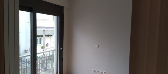 3 bedrooms Property in Panorama, Greece No. 4757 5