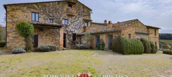 Вилла с 19 спальнями в Кастеллина ин Кьянти, Италия № 126771 28