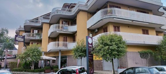 6 rooms Apartment in Nola, Italy No. 92428 9