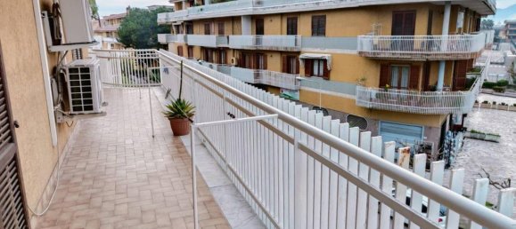 6 rooms Apartment in Nola, Italy No. 92428 5