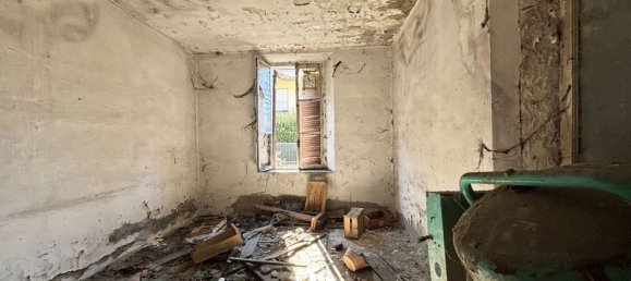 Casa de 4 dormitorios en Parma, Italy No. 356755 22