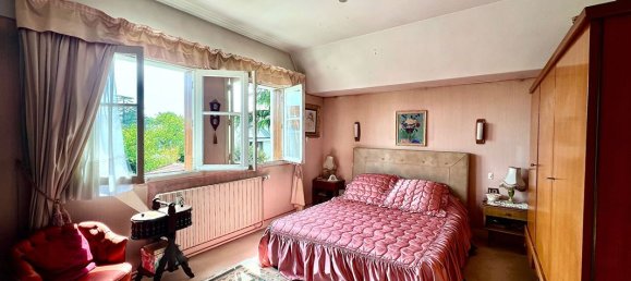 Casa de 4 dormitorios en Sevres, France No. 318576 9