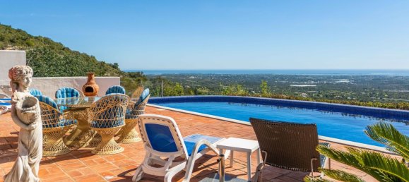 Villa de 4 dormitorios en Faro, Portugal No. 96413 2