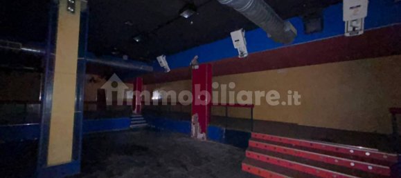 689m² Warehouse in Iseo, Italy No. 379393 12