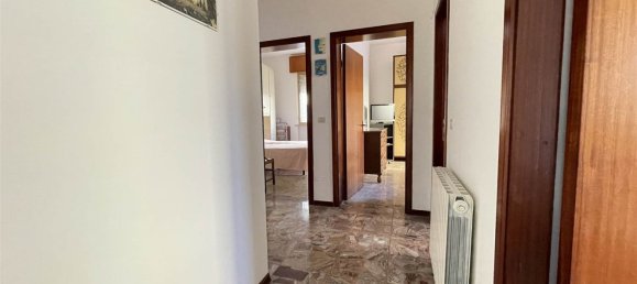 Apartamento de 5 divisões em Mondolfo, Italy N.º 127010 8