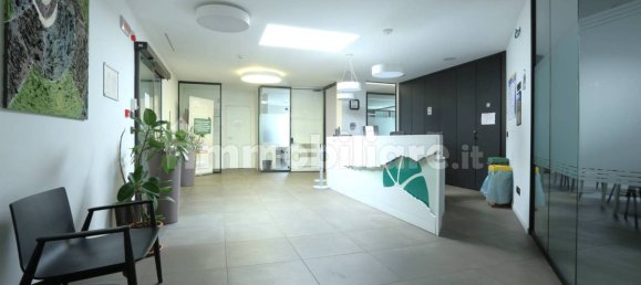  مكتب في Trento, Italy 2700متر مربع رقم 272645 3