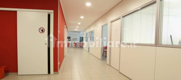  مكتب في Trento, Italy 2700متر مربع رقم 272645 14