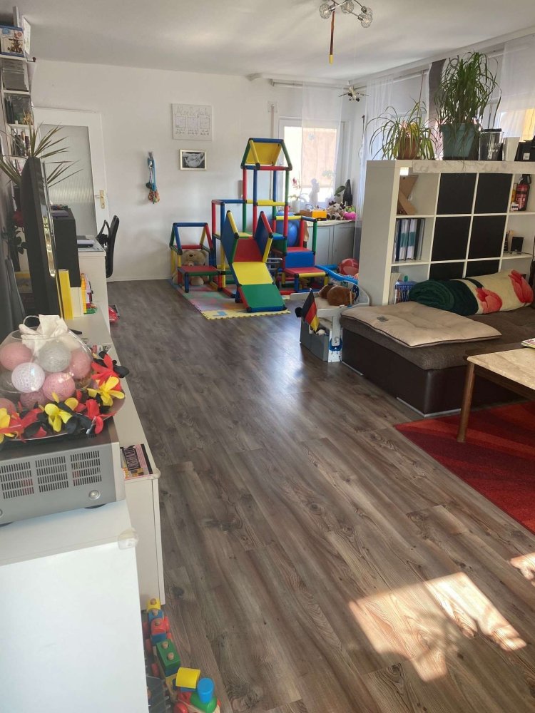 3 Schlafzimmer Wohnung in Offenbach, Germany, Nr. 276528